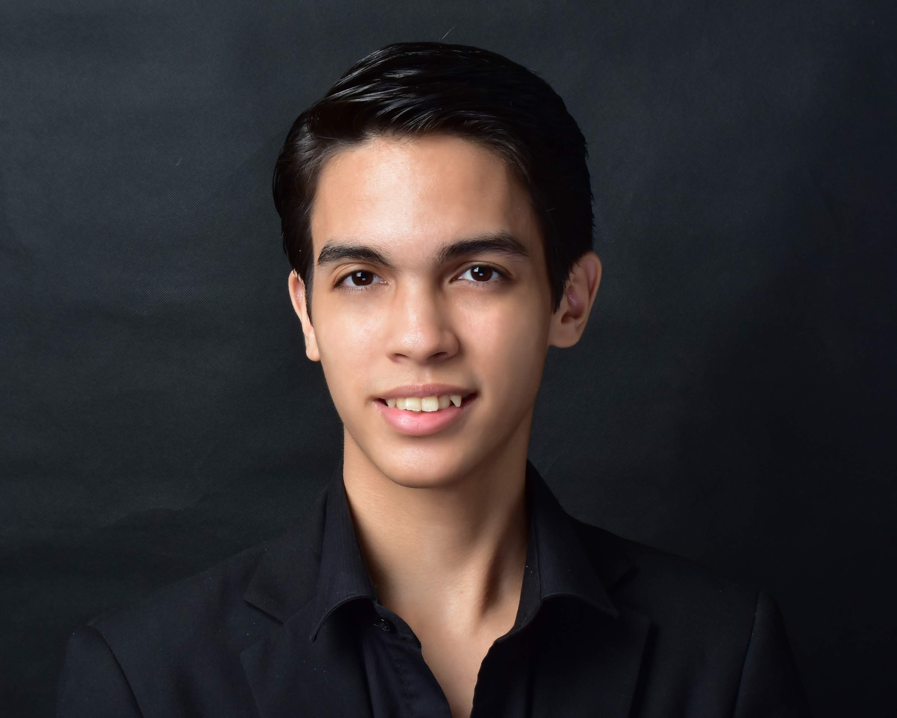 Jake Lizarraga
